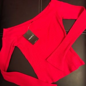 Pink crop top 😍💕